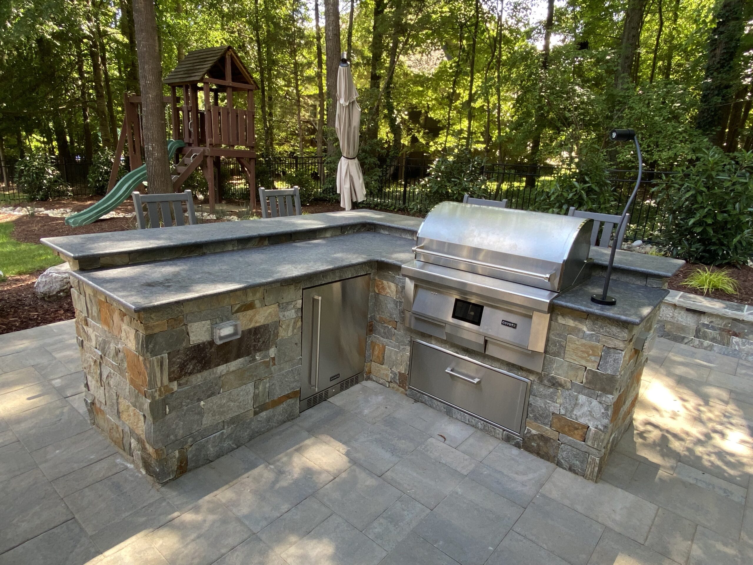 Raleigh NC Landscaping Pictures: Outdoor Kitchen Photos: Landvision